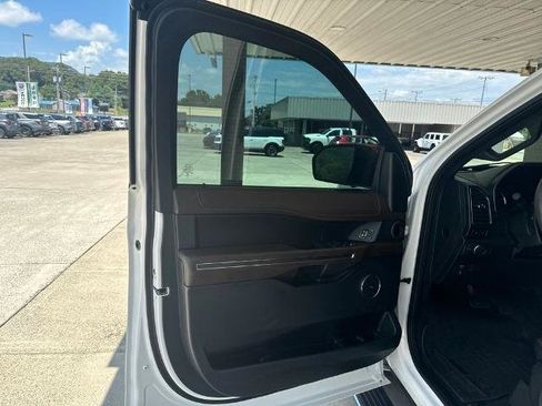 Certified 2020 Ford Expedition King Ranch AWD/4WD image 16