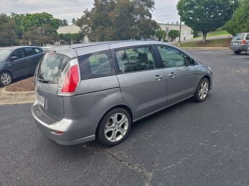 Used 2010 MAZDA MAZDA5 Sport FWD image 3