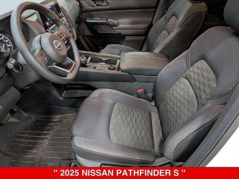 Certified 2025 Nissan Pathfinder S AWD/4WD image 12
