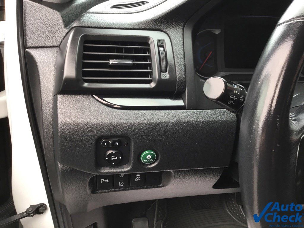Used 2021 Honda Pilot Touring image 23