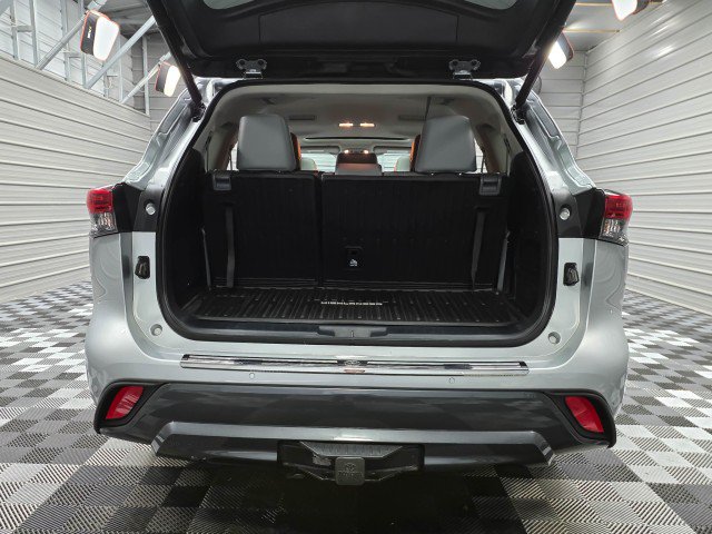 Used 2021 Toyota Highlander Limited AWD/4WD image 42