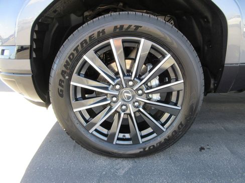 Used 2026 Lexus GX 550 w/ Accessory Package (2T) image 59