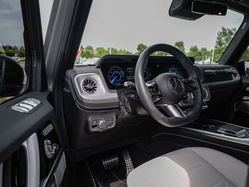 Certified 2025 Mercedes-Benz G 580 w/ EQ Technology image 14
