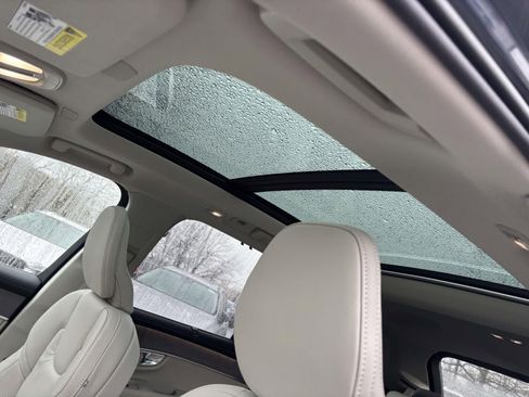 New 2026 Volvo XC90 T8 Ultra w/ Protection Package Premier AWD/4WD image 25