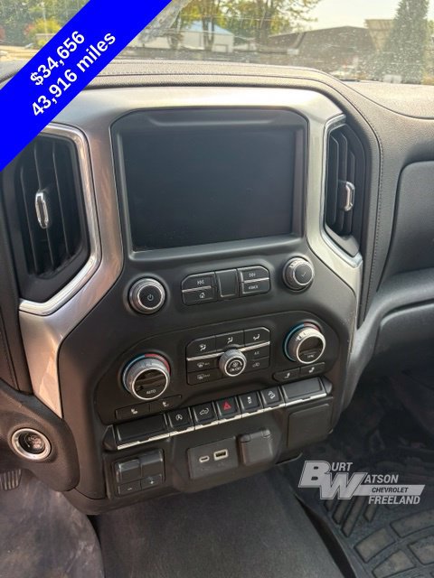 Used 2022 Chevrolet Silverado 1500 RST AWD/4WD image 27