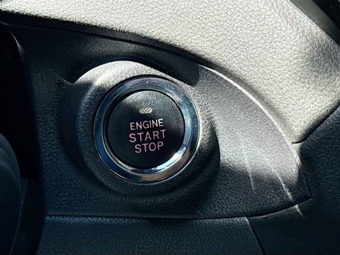 Used 2025 Subaru Ascent Bronze Edition image 22