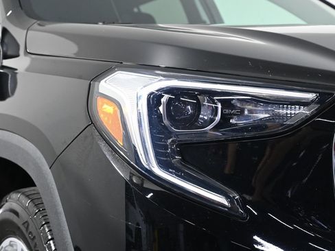 Used 2018 GMC Terrain SLE w/ Driver Convenience Package AWD/4WD image 7