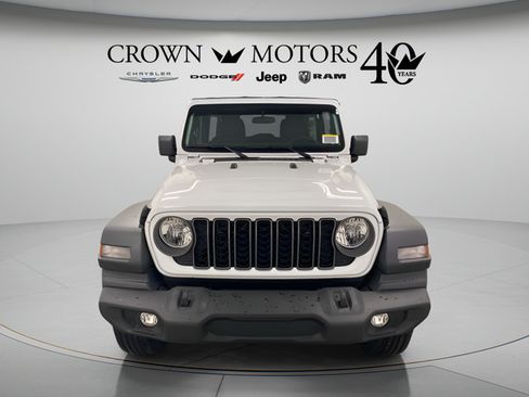 Used 2026 Jeep Wrangler Unlimited Sport AWD/4WD image 2