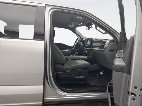 Used 2022 Ford F150 Lightning XLT w/ Tow Technology Package image 17