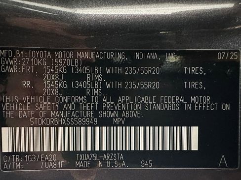 Used 2025 Toyota Highlander XSE AWD/4WD image 11
