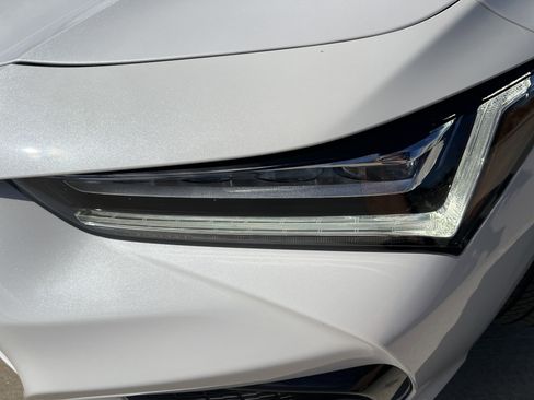 Certified 2023 Acura TLX w/ Technology Package image 6