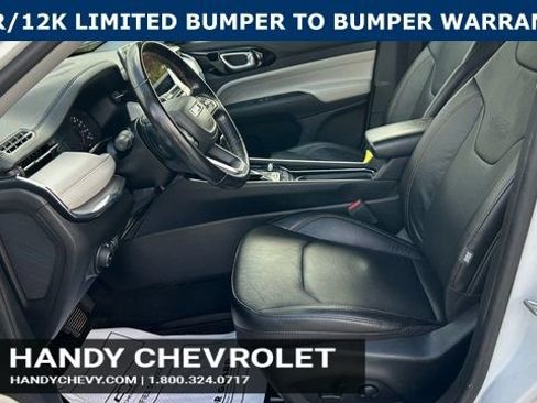 Used 2022 Jeep Compass Limited image 15