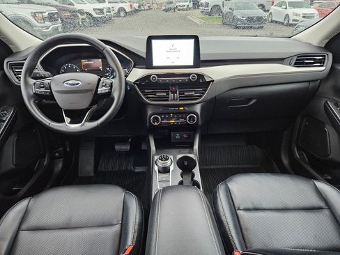 Used 2022 Ford Escape SEL image 31