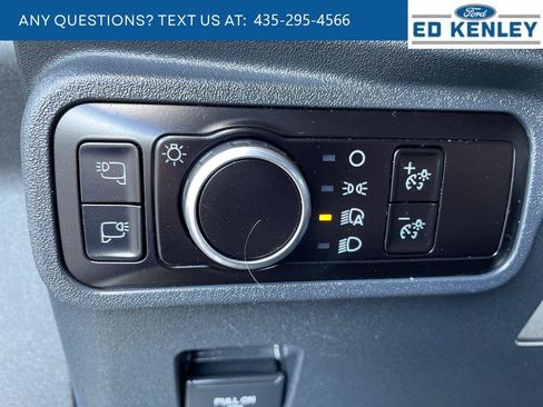 Used 2023 Ford Bronco Wildtrak AWD/4WD image 23