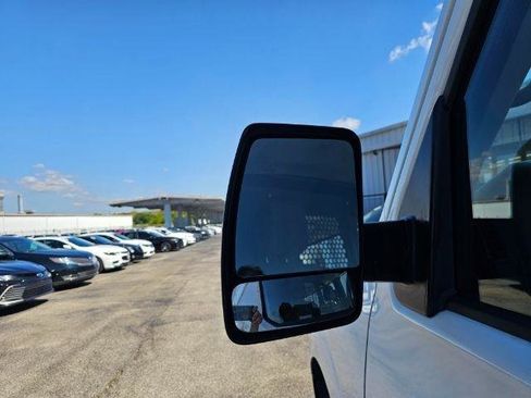 Used 2021 Nissan NV 2500 SV RWD image 29
