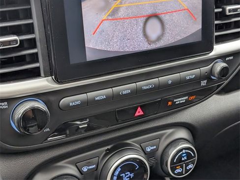 Used 2023 Hyundai Venue SEL w/ Cargo Package image 21