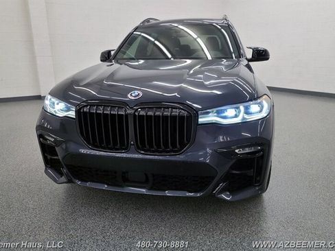 Used 2020 BMW X7 M50i AWD/4WD image 44