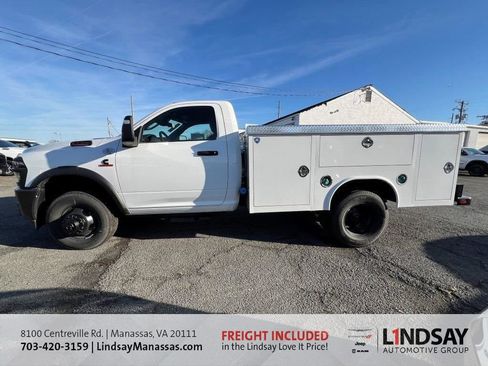 New 2025 RAM 3500 Tradesman image 9