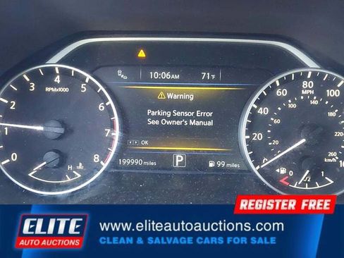 Used 2017 Nissan Maxima SR w/ Interior Lighting Package image 14