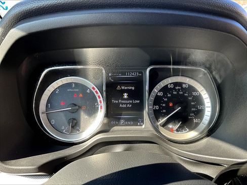 Used 2016 Nissan Titan PRO-4X w/ Pro-4x Convenience Package image 20