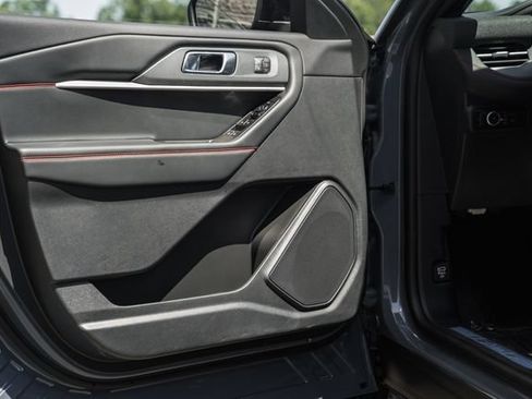 New 2026 Ford Explorer ST-Line w/ ST-Line Street Pack AWD/4WD image 48