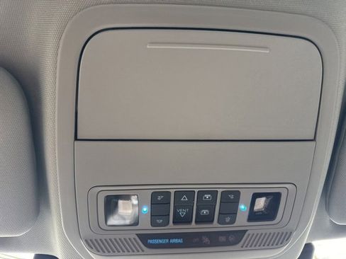 Certified 2023 Ford Explorer XLT w/ Equipment Group 202A image 29