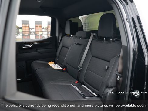 Used 2024 GMC Sierra 1500 Elevation w/ Max Trailering Package image 12