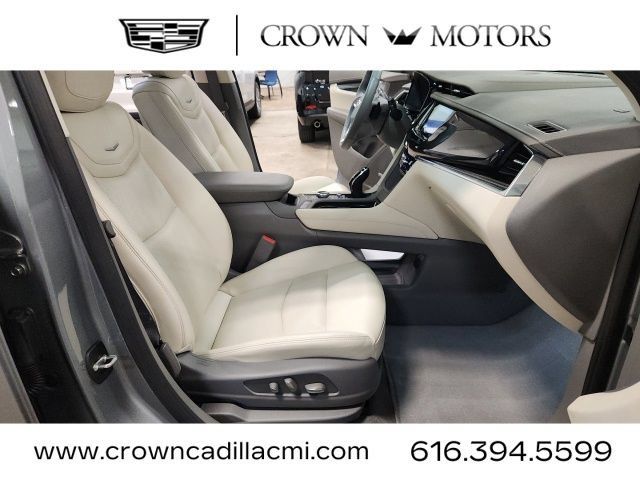 Certified 2024 Cadillac XT6 Premium Luxury w/ LPO, Floor Liner Package AWD/4WD image 36