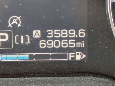 Certified 2022 Subaru Crosstrek 2.5i Limited w/ Moonroof Package 1 image 30