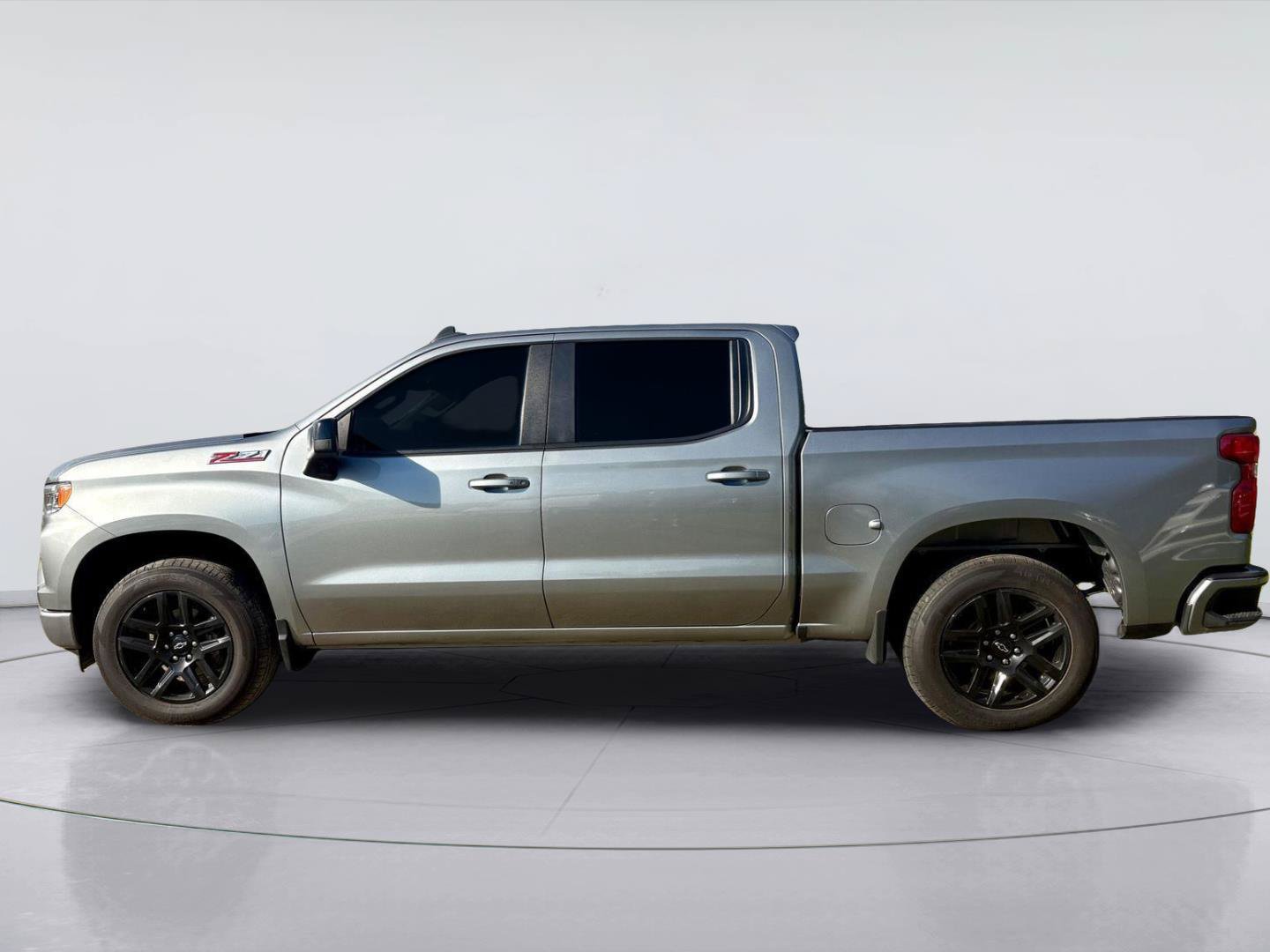 Used 2024 Chevrolet Silverado 1500 RST w/ Convenience Package II AWD/4WD image 7