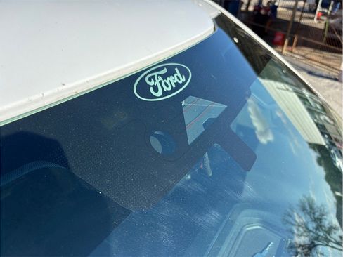 Used 2022 Ford F150 XLT w/ Equipment Group 302A High image 12