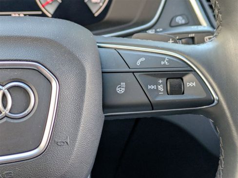 Used 2023 Audi Q5 2.0T Premium Plus w/ Premium Plus Package image 11