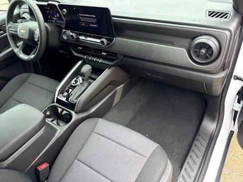 New 2026 Chevrolet Colorado W/T AWD/4WD image 15