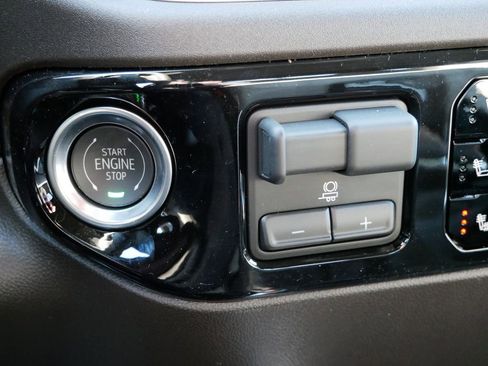 New 2026 GMC Sierra 1500 SLT w/ SLT Premium Plus Package image 14