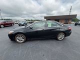 Used 2015 Toyota Camry image 2