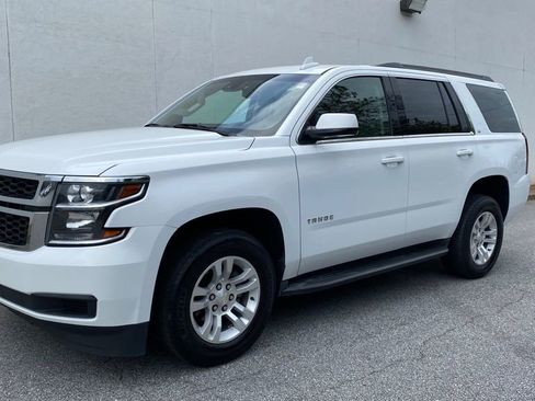 Used 2017 Chevrolet Tahoe LT image 1