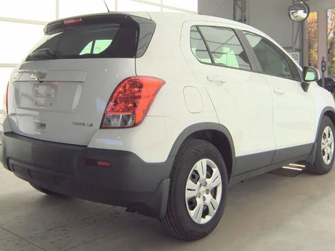 Used 2016 Chevrolet Trax LS w/ LPO, Protection Package FWD image 3