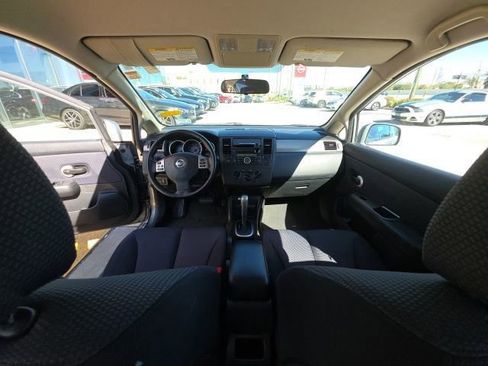 Used 2008 Nissan Versa SL w/ Convenience Pkg image 23