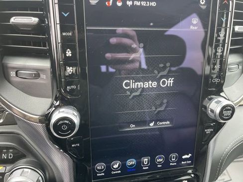 Used 2020 RAM 1500 Limited image 19