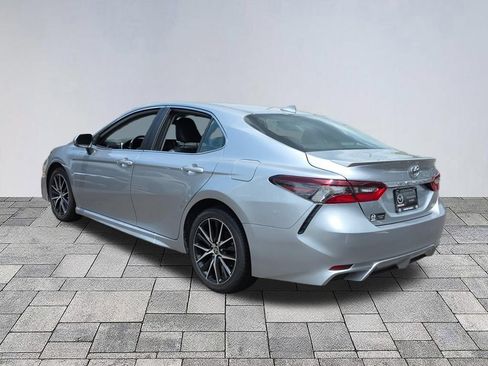 Used 2024 Toyota Camry SE FWD image 5