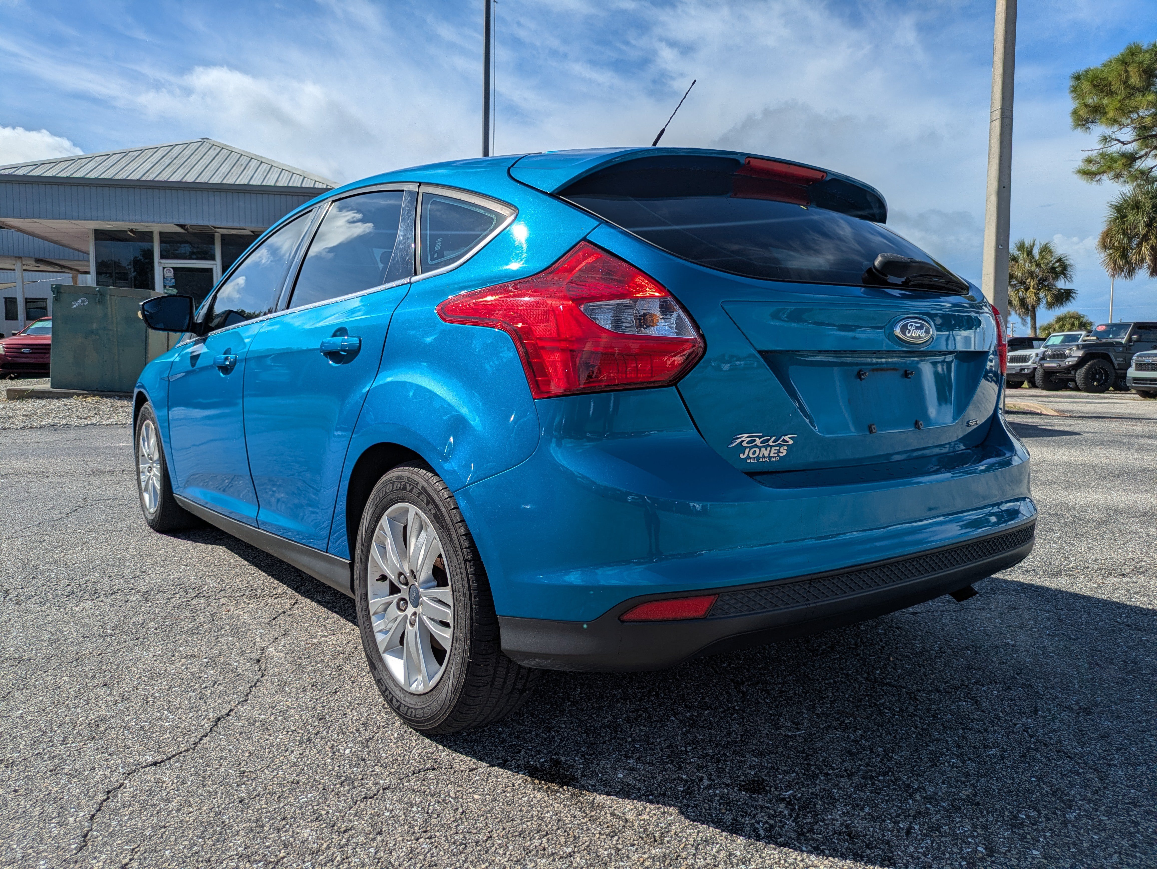 Used 2012 Ford Focus SEL FWD image 6