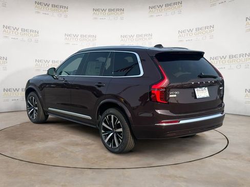 New 2025 Volvo XC90 T8 Core w/ Climate Package AWD/4WD image 3