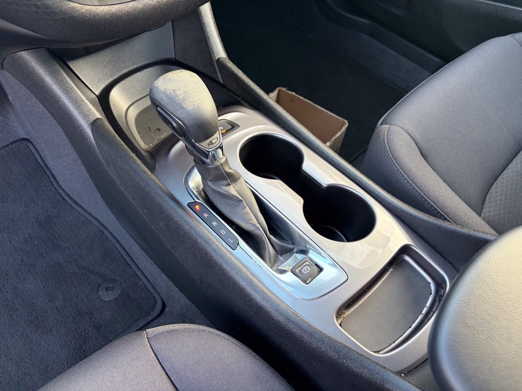 Used 2023 Chevrolet Malibu LS w/ Driver Confidence Package FWD image 20