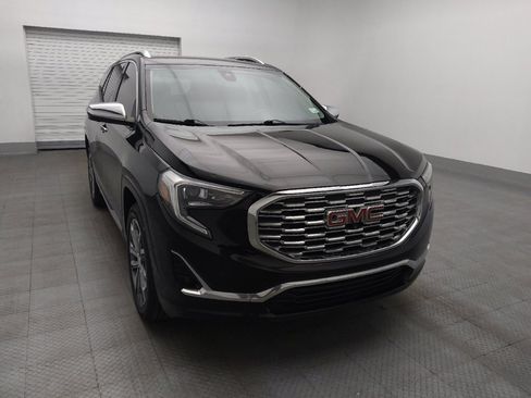Used 2019 GMC Terrain Denali w/ Advanced Safety Package image 14