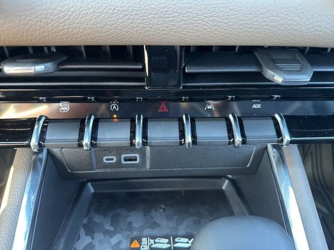 New 2026 GMC Canyon Denali image 30