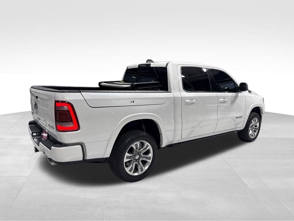 Used 2023 RAM 1500 Limited AWD/4WD image 9
