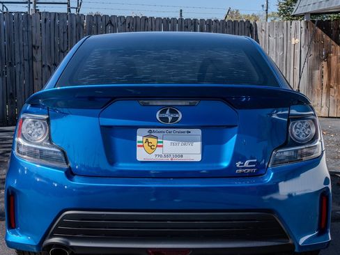 Used 2014 Scion tC image 4