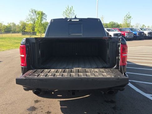 Used 2026 RAM 1500 Limited AWD/4WD image 9