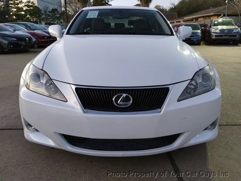 Used 2007 Lexus IS 250 Manual transmission image 3