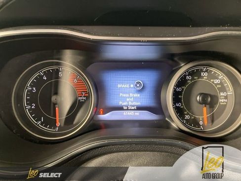 Used 2022 Jeep Cherokee Latitude Lux FWD image 13